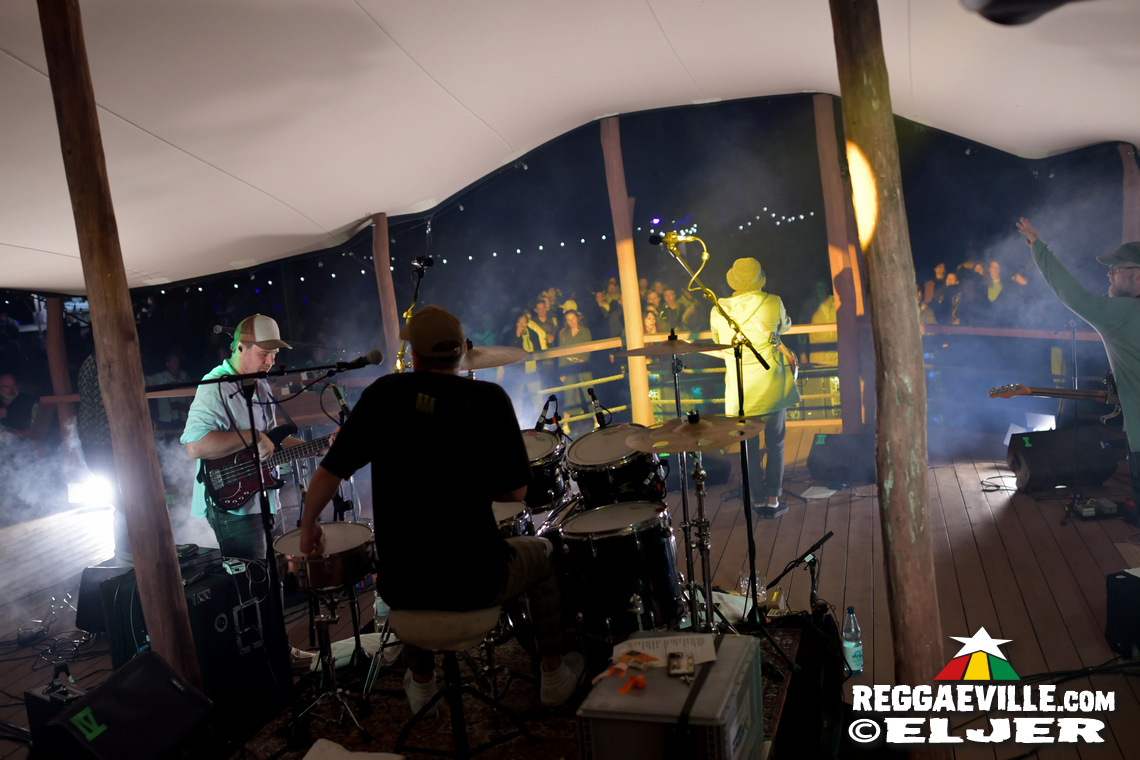 Marley's Ghost, Anthony Locks, Sheriff's Soundpatrol