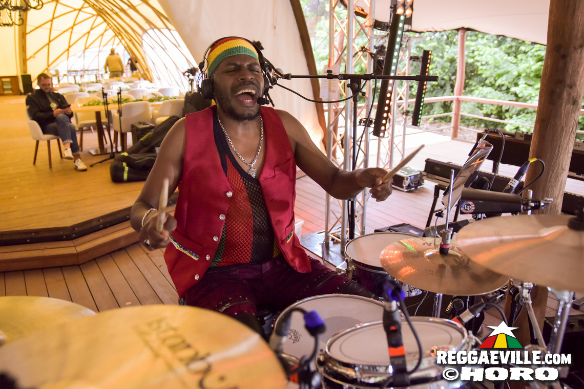 Marley's Ghost, Anthony Locks, Sheriff's Soundpatrol