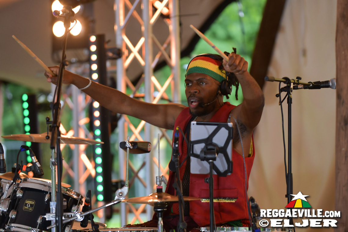 Marley's Ghost, Anthony Locks, Sheriff's Soundpatrol