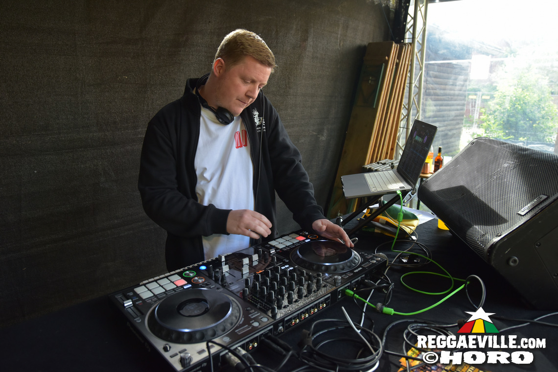 Marley's Ghost, Anthony Locks, Sheriff's Soundpatrol