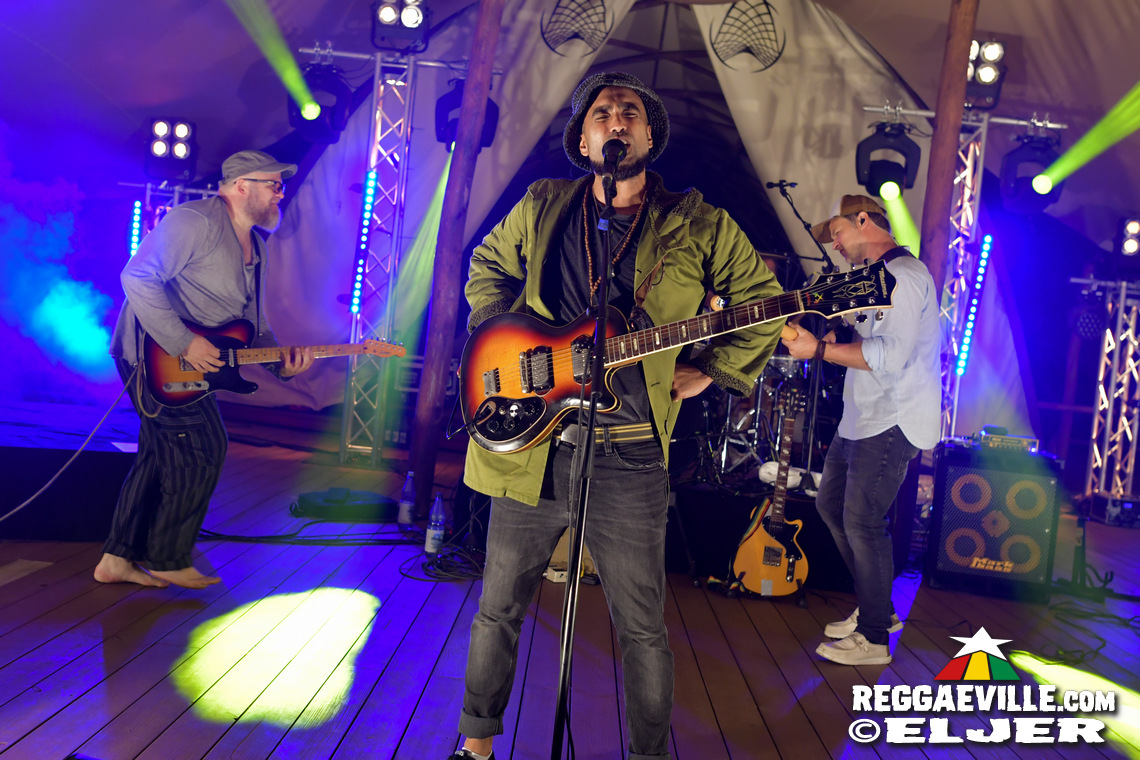 Marley's Ghost, Anthony Locks, Sheriff's Soundpatrol