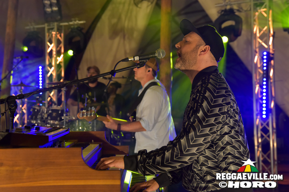 Marley's Ghost, Anthony Locks, Sheriff's Soundpatrol