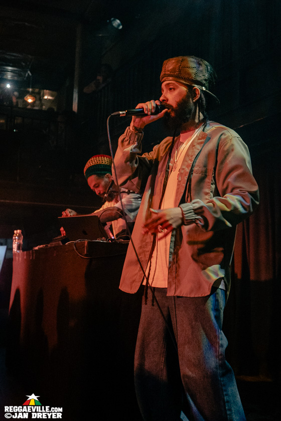 Protoje meets Tippy I