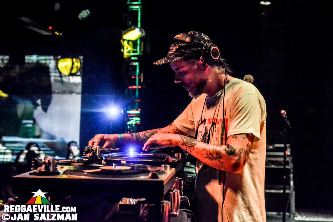 Protoje meets Tippy I - A Dub Experience