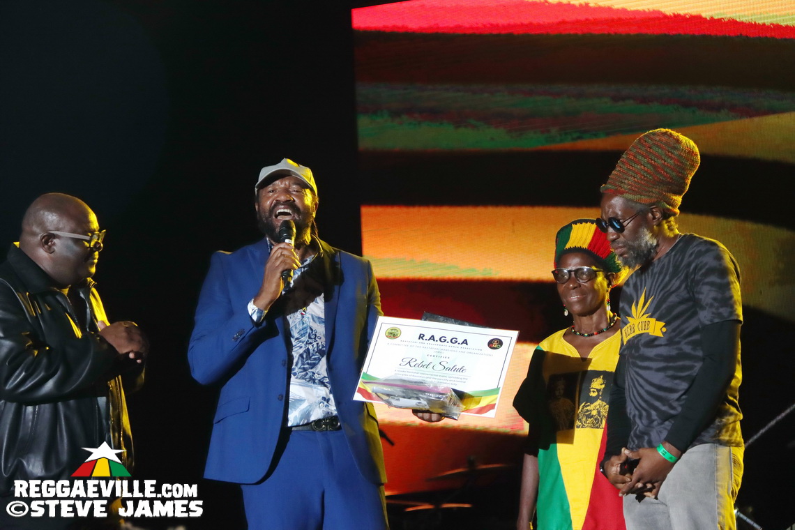 Tony Rebel, Richie Stephens, Asadenaki