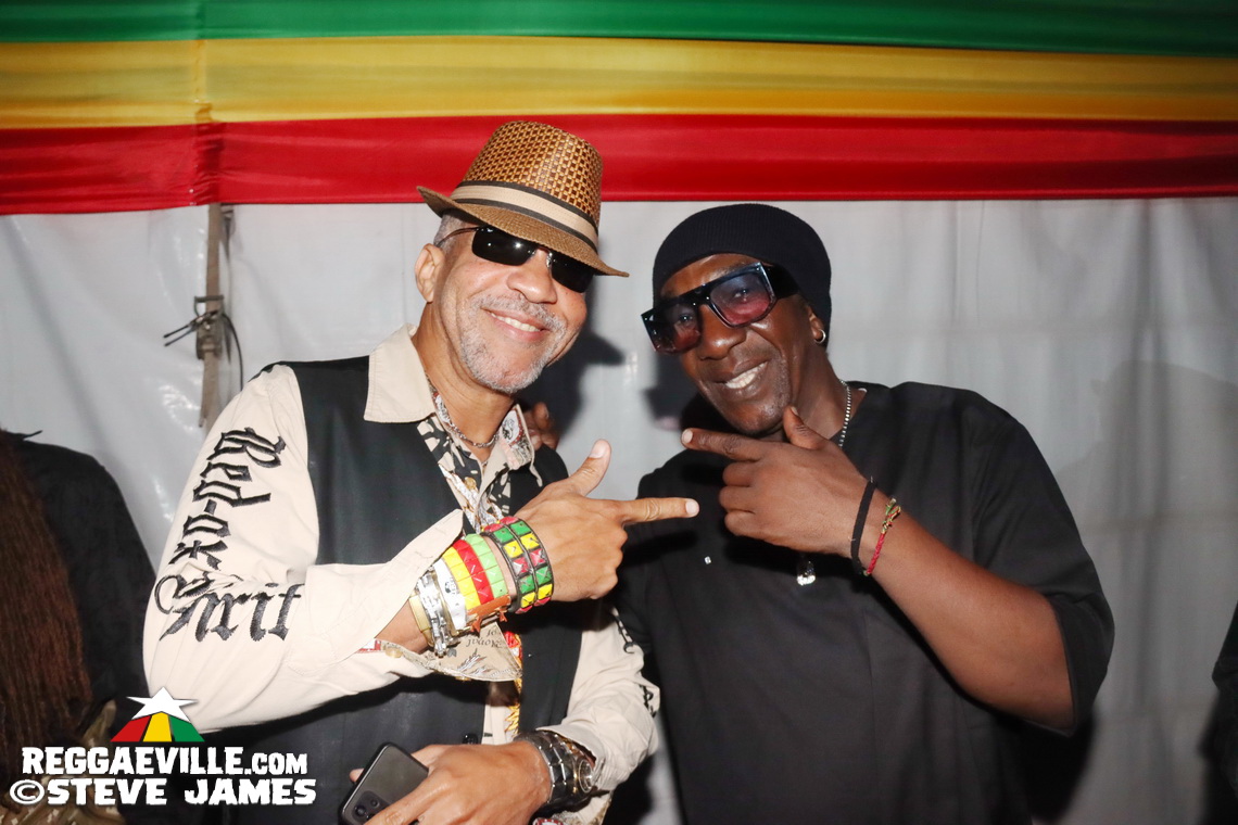 Tony Rebel, Richie Stephens, Asadenaki