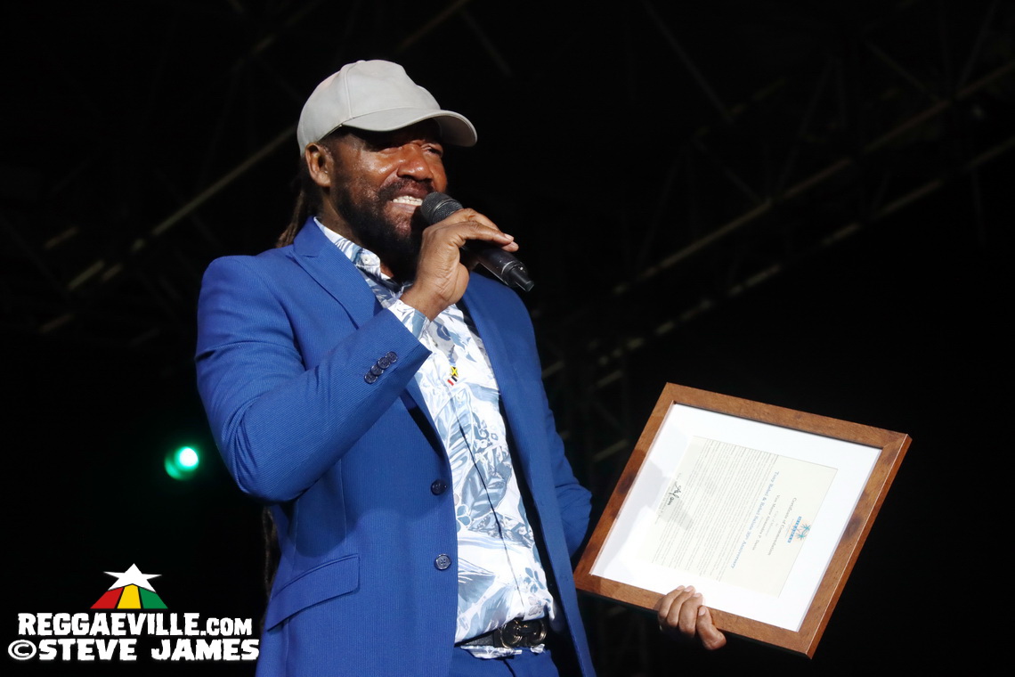 Tony Rebel, Richie Stephens, Asadenaki