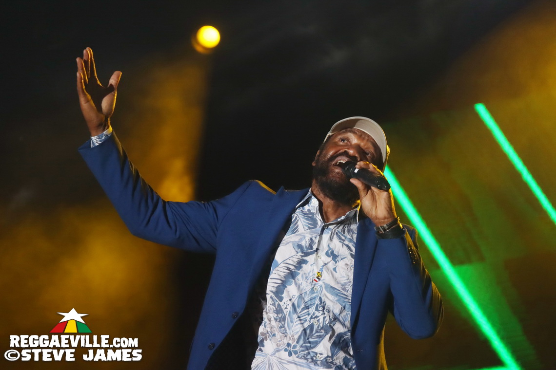 Tony Rebel, Richie Stephens, Asadenaki