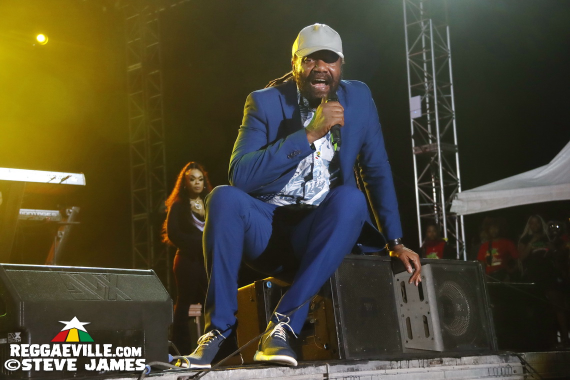 Tony Rebel, Richie Stephens, Asadenaki