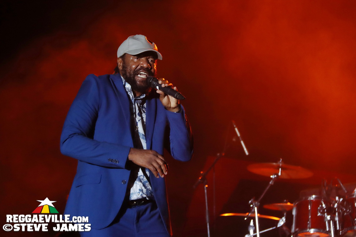 Tony Rebel, Richie Stephens, Asadenaki