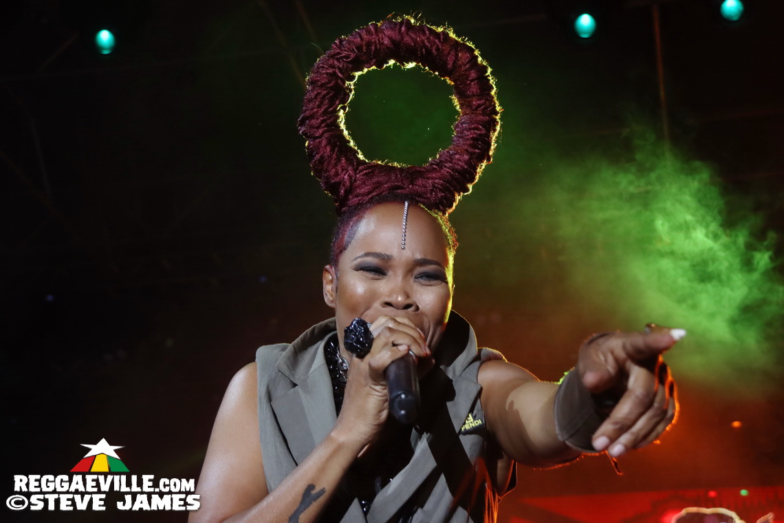 Queen Ifrica, Sean Paul