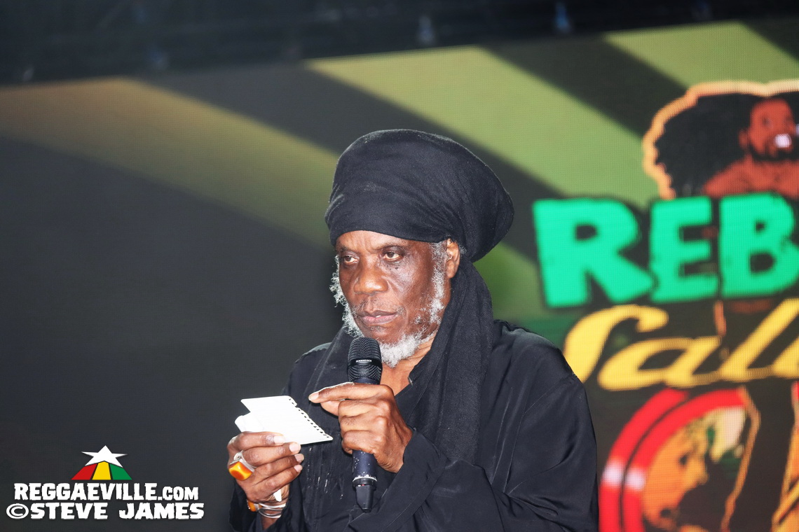 Queen Ifrica, Sean Paul