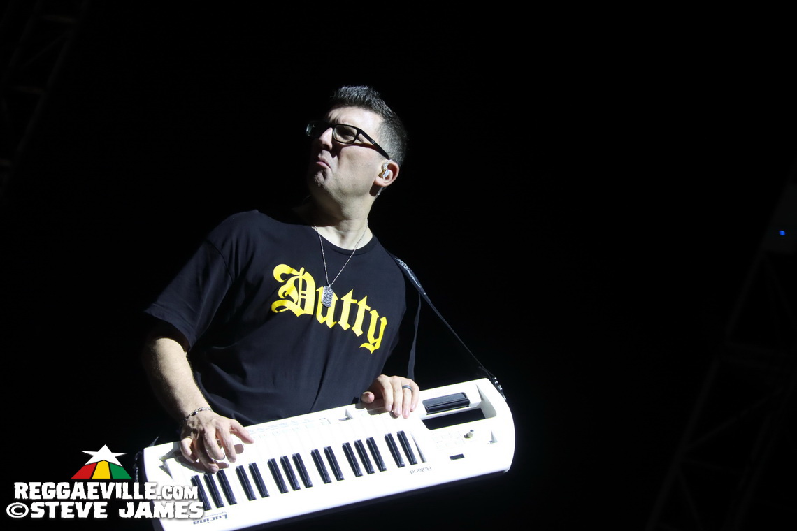 Queen Ifrica, Sean Paul