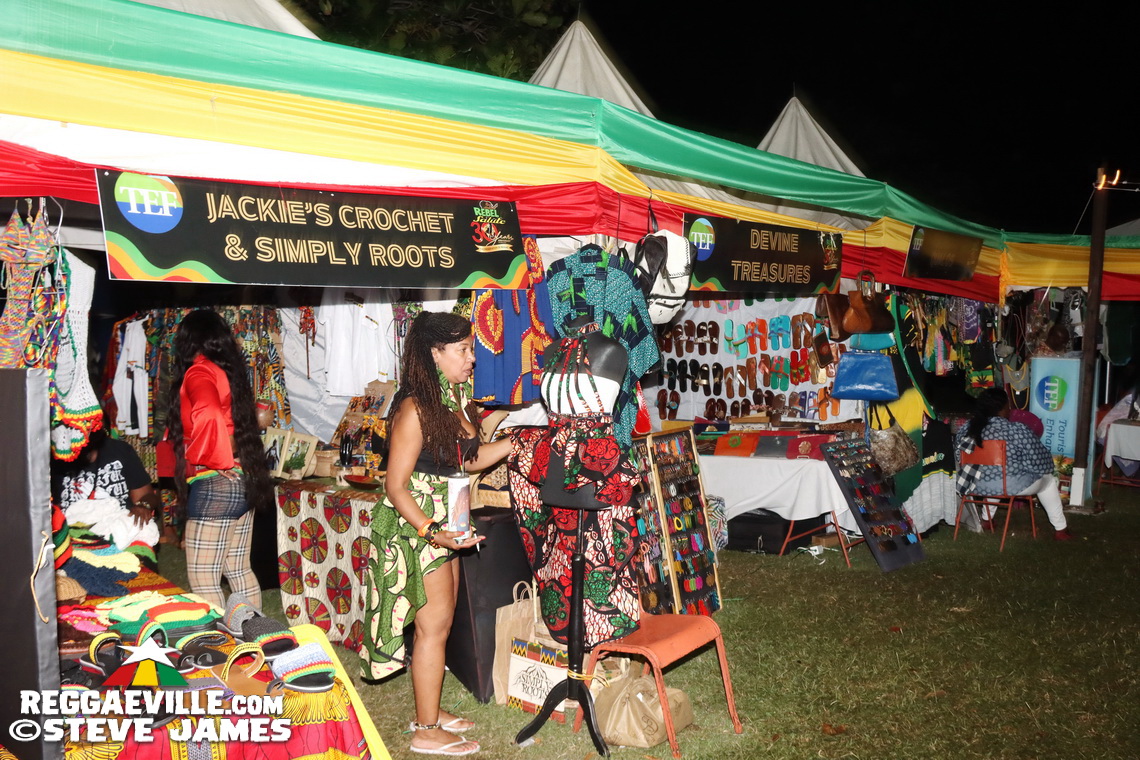 Queen Ifrica, Sean Paul