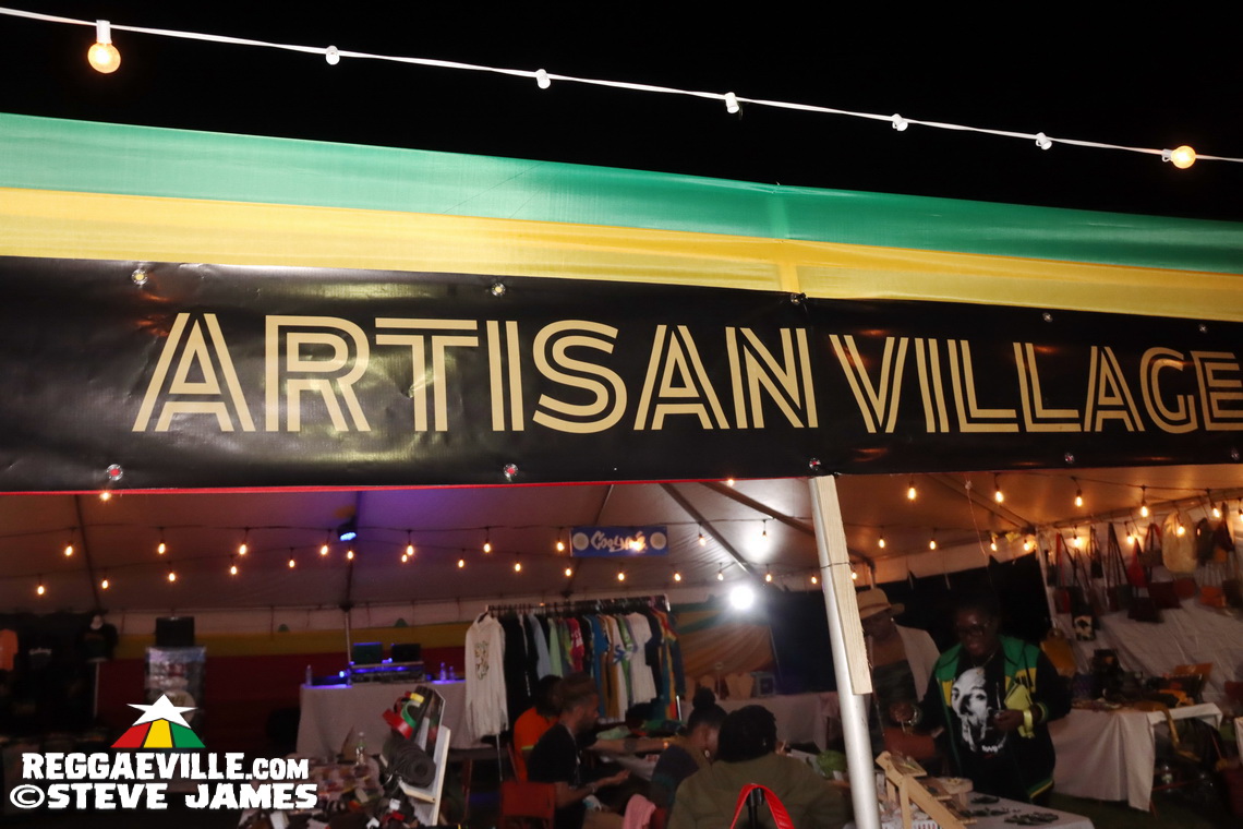 Queen Ifrica, Sean Paul