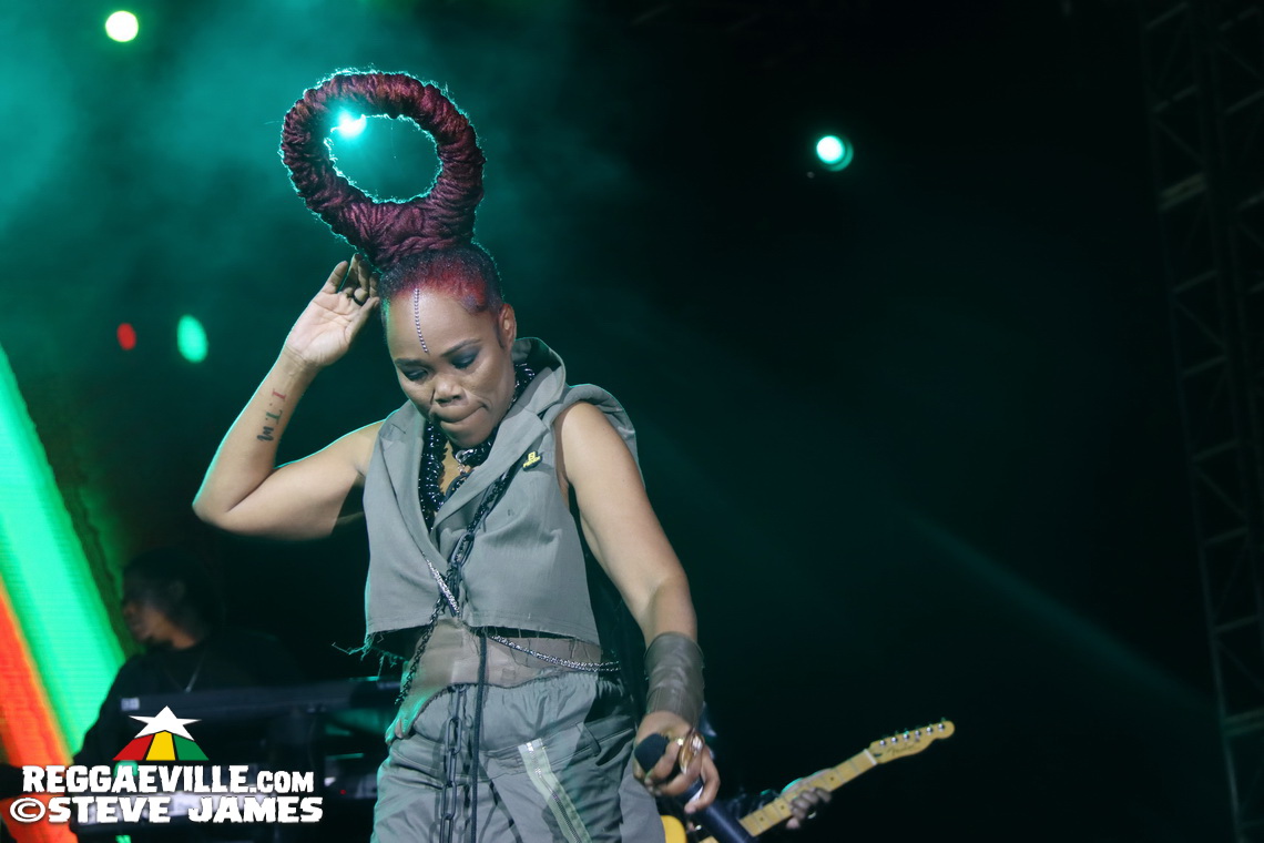 Queen Ifrica, Sean Paul