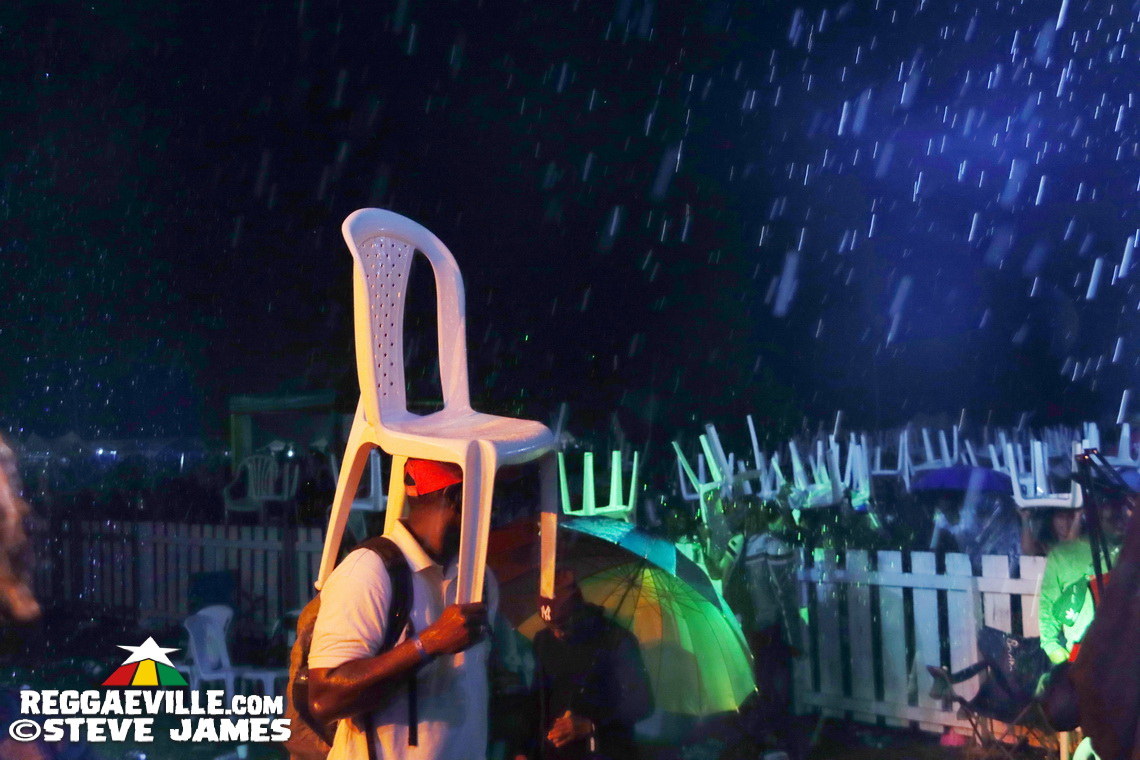 Queen Ifrica, Sean Paul