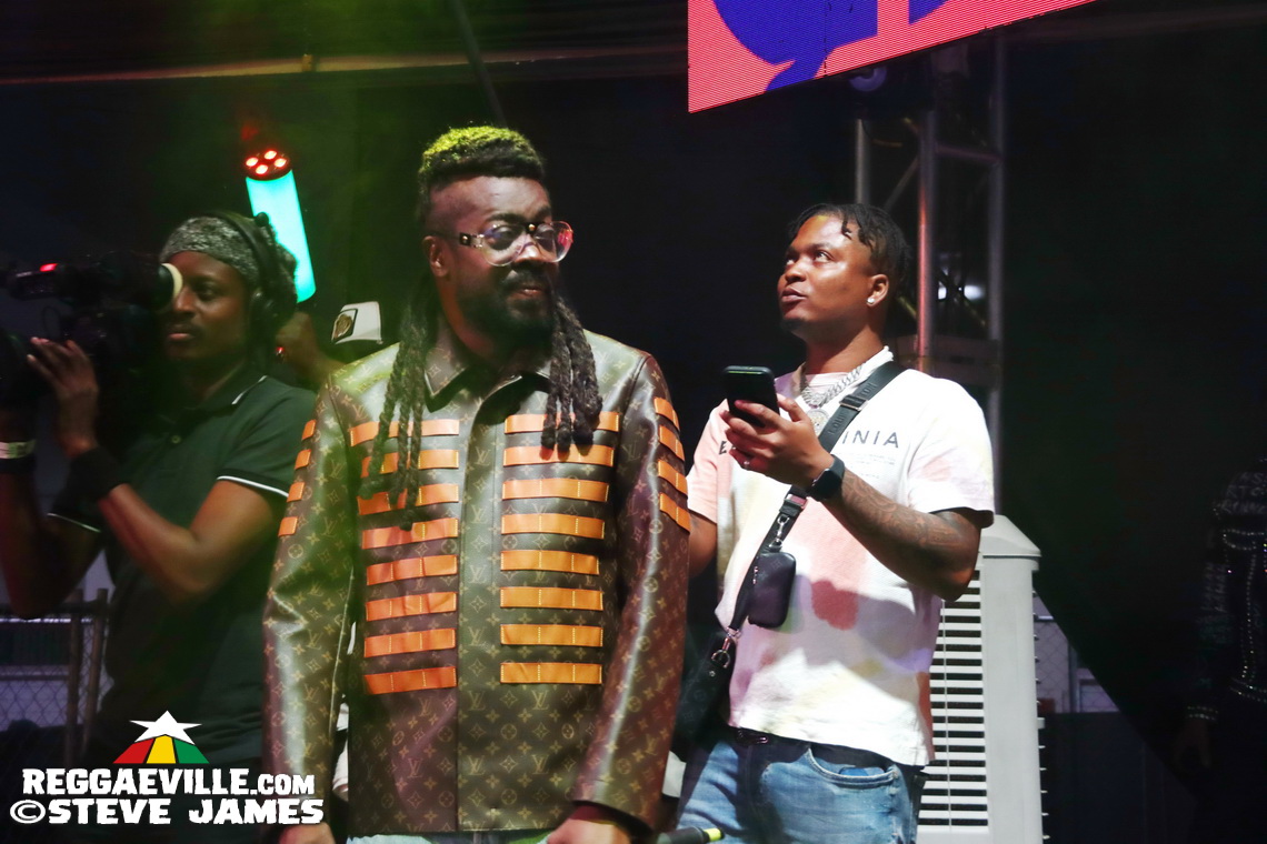 Capleton, Beenie Man, T.O.K, Cham, Ishawna...