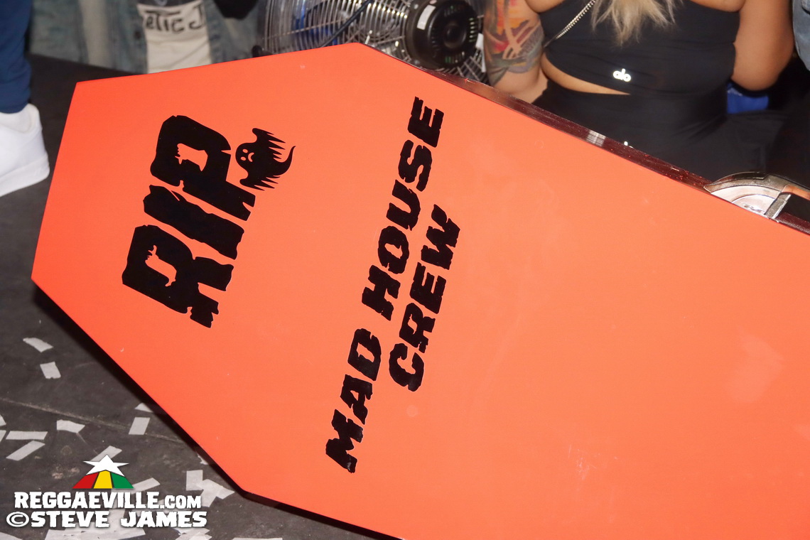 Capleton, Beenie Man, T.O.K, Cham, Ishawna...