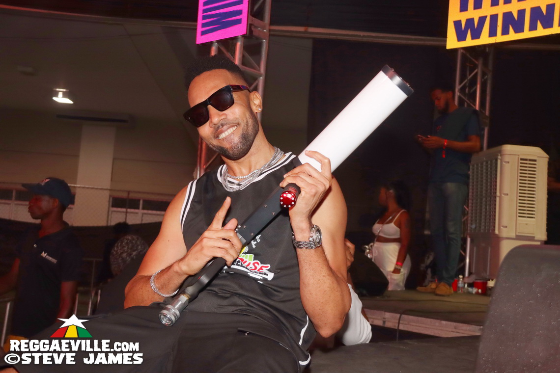 Capleton, Beenie Man, T.O.K, Cham, Ishawna...