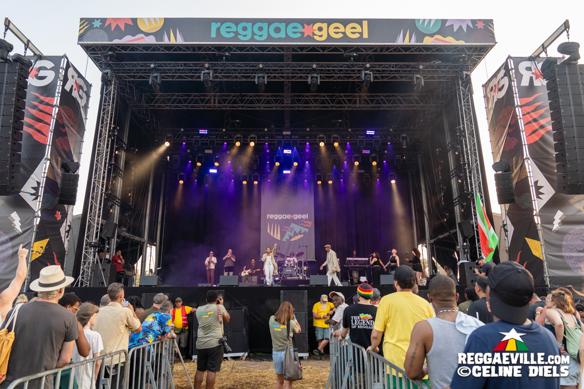 Julian Marley, Postmen, T.O.K, Alborosie with Etana