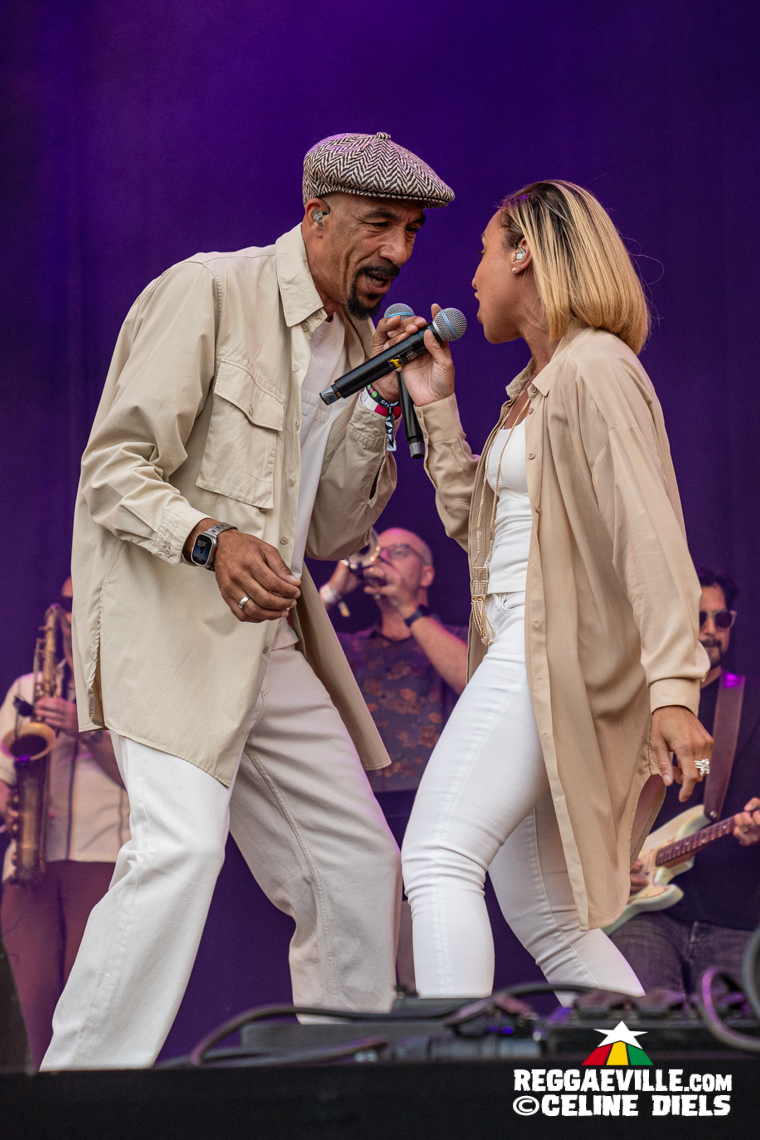 Julian Marley, Postmen, T.O.K, Alborosie with Etana