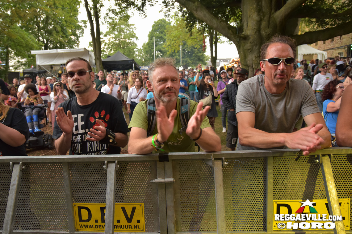 Mystical Faya, Irie Miah, Schwarzpaul, Mellow Mark