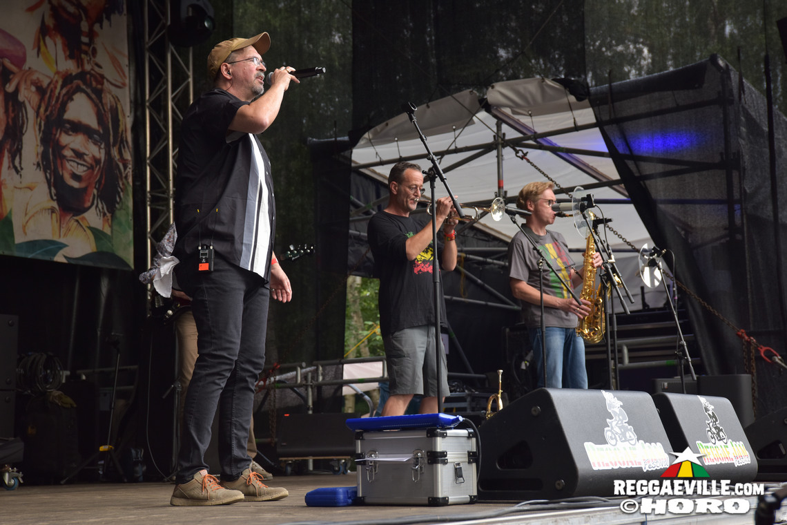 Mystical Faya, Irie Miah, Schwarzpaul, Mellow Mark