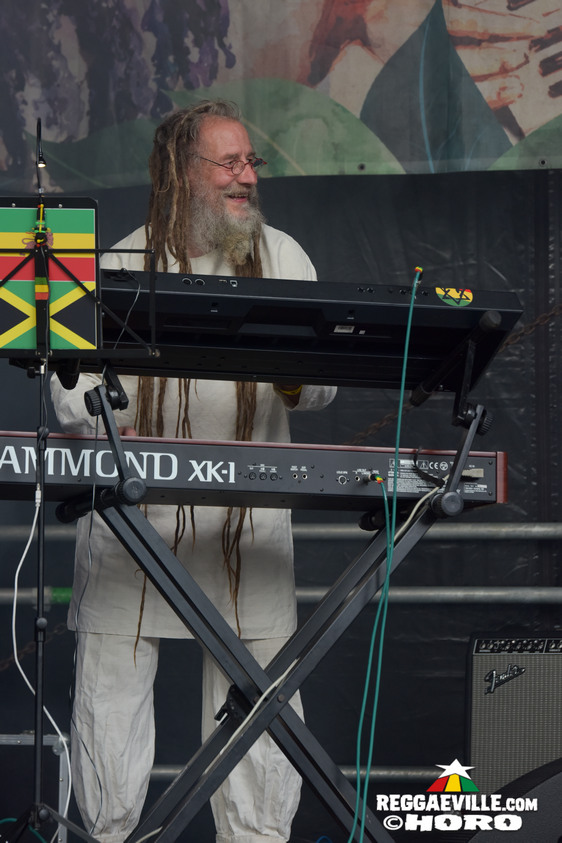 Mystical Faya, Irie Miah, Schwarzpaul, Mellow Mark