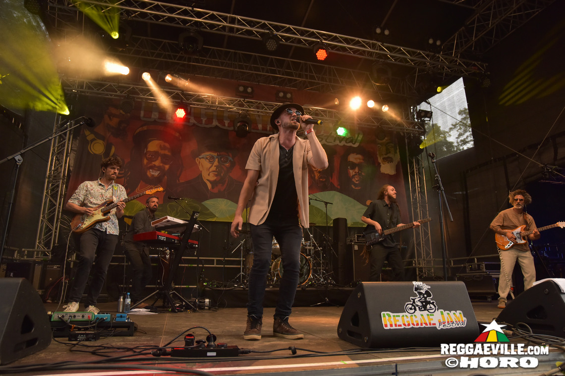 Mystical Faya, Irie Miah, Schwarzpaul, Mellow Mark