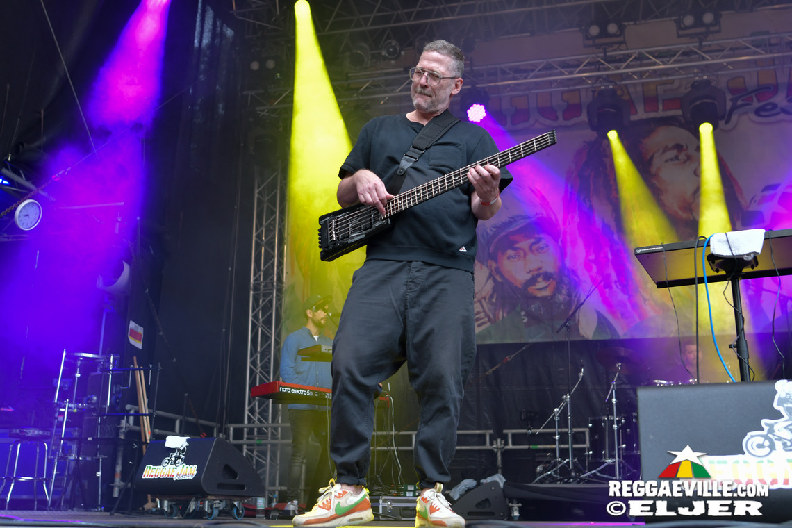 Mystical Faya, Irie Miah, Schwarzpaul, Mellow Mark