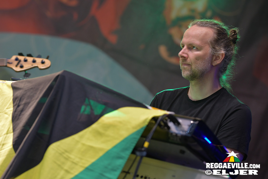 Mystical Faya, Irie Miah, Schwarzpaul, Mellow Mark