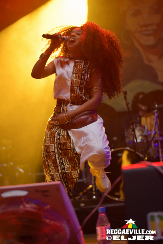 Chi Ching Ching, Samora feat. Natty King, Mellow Mood