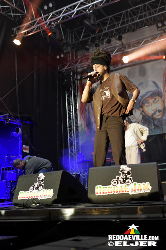 Chi Ching Ching, Samora feat. Natty King, Mellow Mood