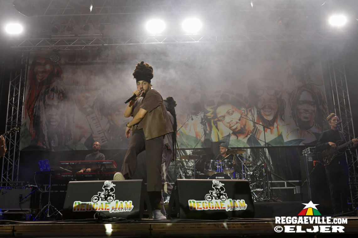 Chi Ching Ching, Samora feat. Natty King, Mellow Mood