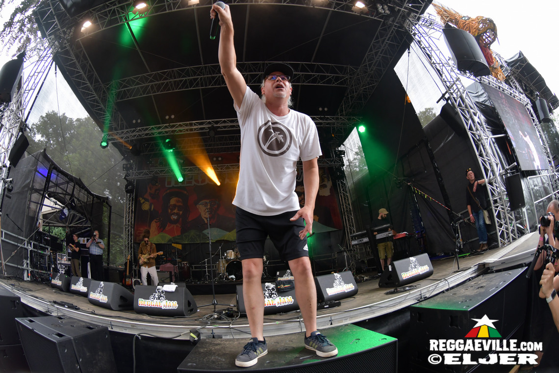 Ganjaman feat. Italee, Jah Tung & Dre JA, Sara Lugo