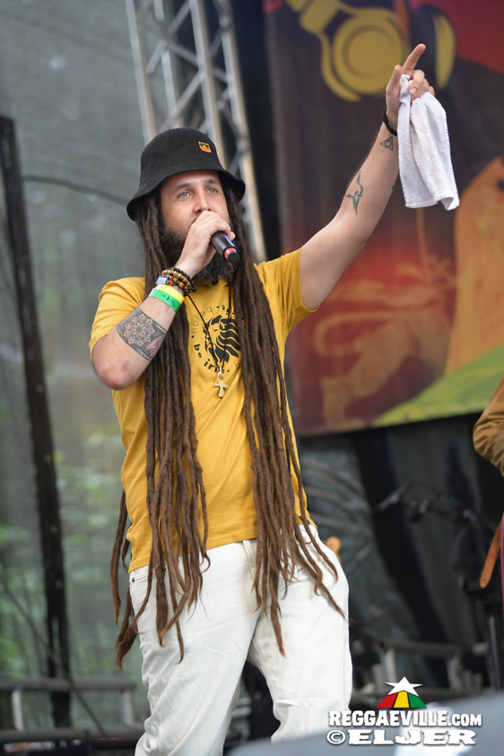 Ganjaman feat. Italee, Jah Tung & Dre JA, Sara Lugo