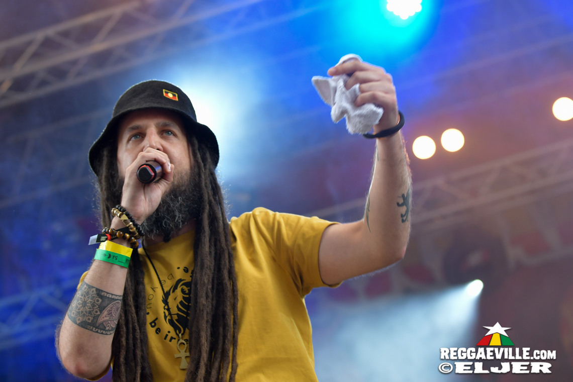 Ganjaman feat. Italee, Jah Tung & Dre JA, Sara Lugo