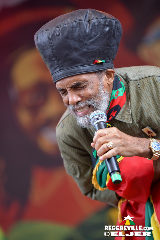 IQulah, Banda Senderos