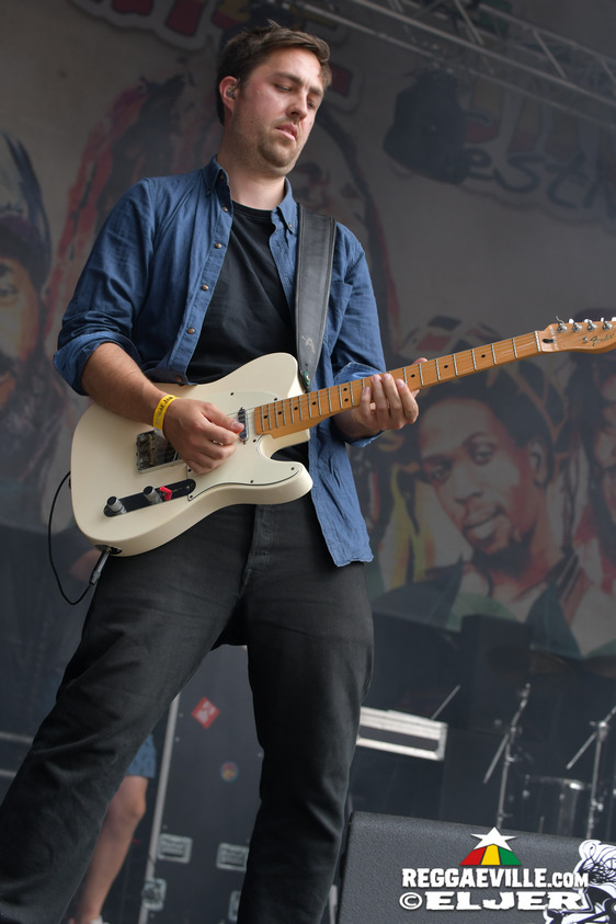 IQulah, Banda Senderos