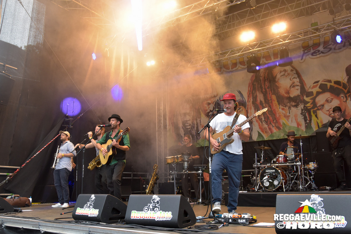 Mike Love, Jamaram meets Jahcoustix