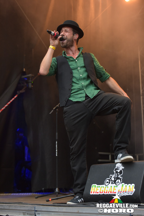 Mike Love, Jamaram meets Jahcoustix