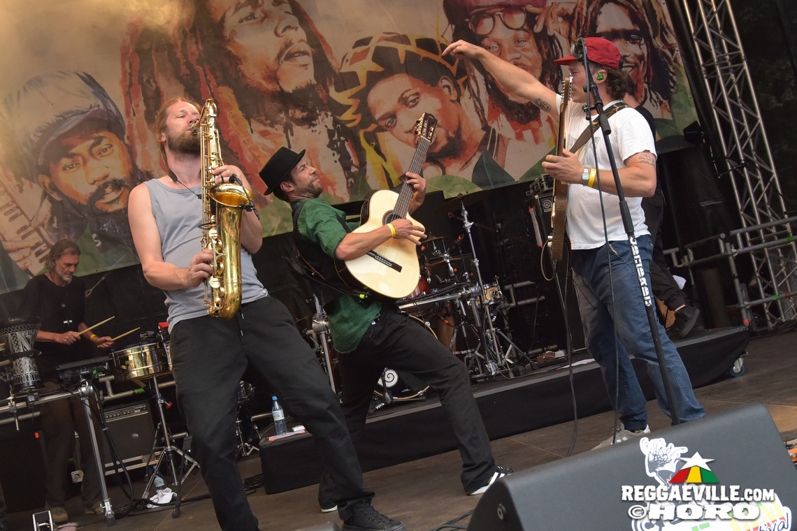 Mike Love, Jamaram meets Jahcoustix