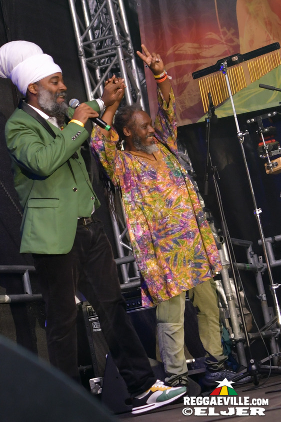 Teacha Dee with Don Tippa, Inti & Chaski