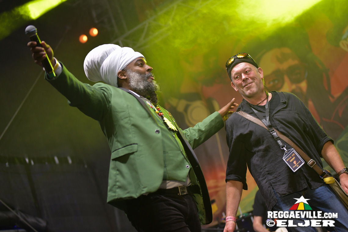 Teacha Dee with Don Tippa, Inti & Chaski