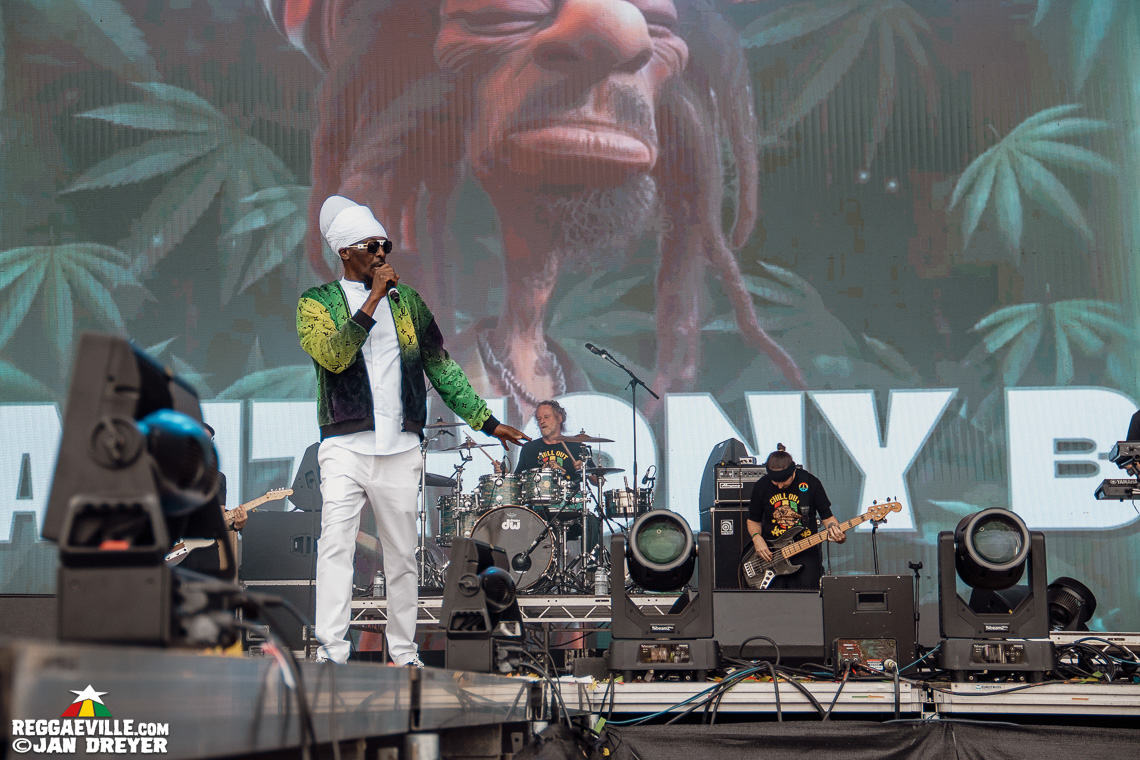 Anthony B, Luciano, Becca D