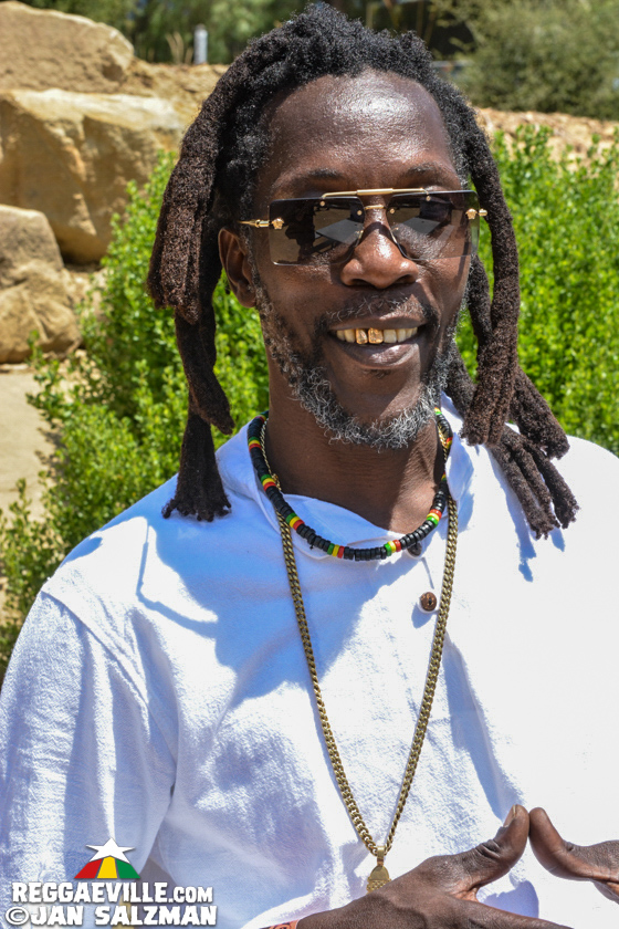 Marlon Asher, Empress Akua, Quinto Sol