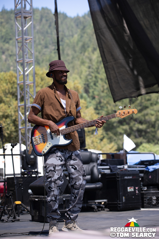 Sister Nancy, Iba Mahr, Bobby Hustle