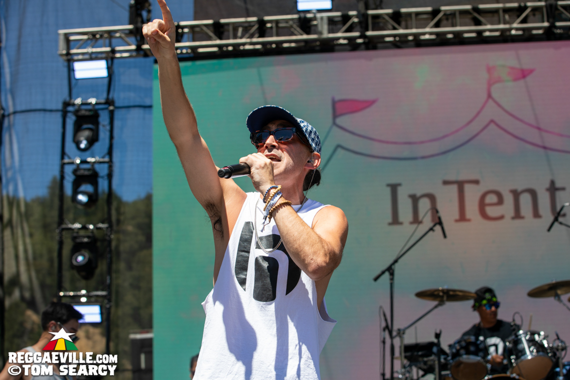 Sister Nancy, Iba Mahr, Bobby Hustle