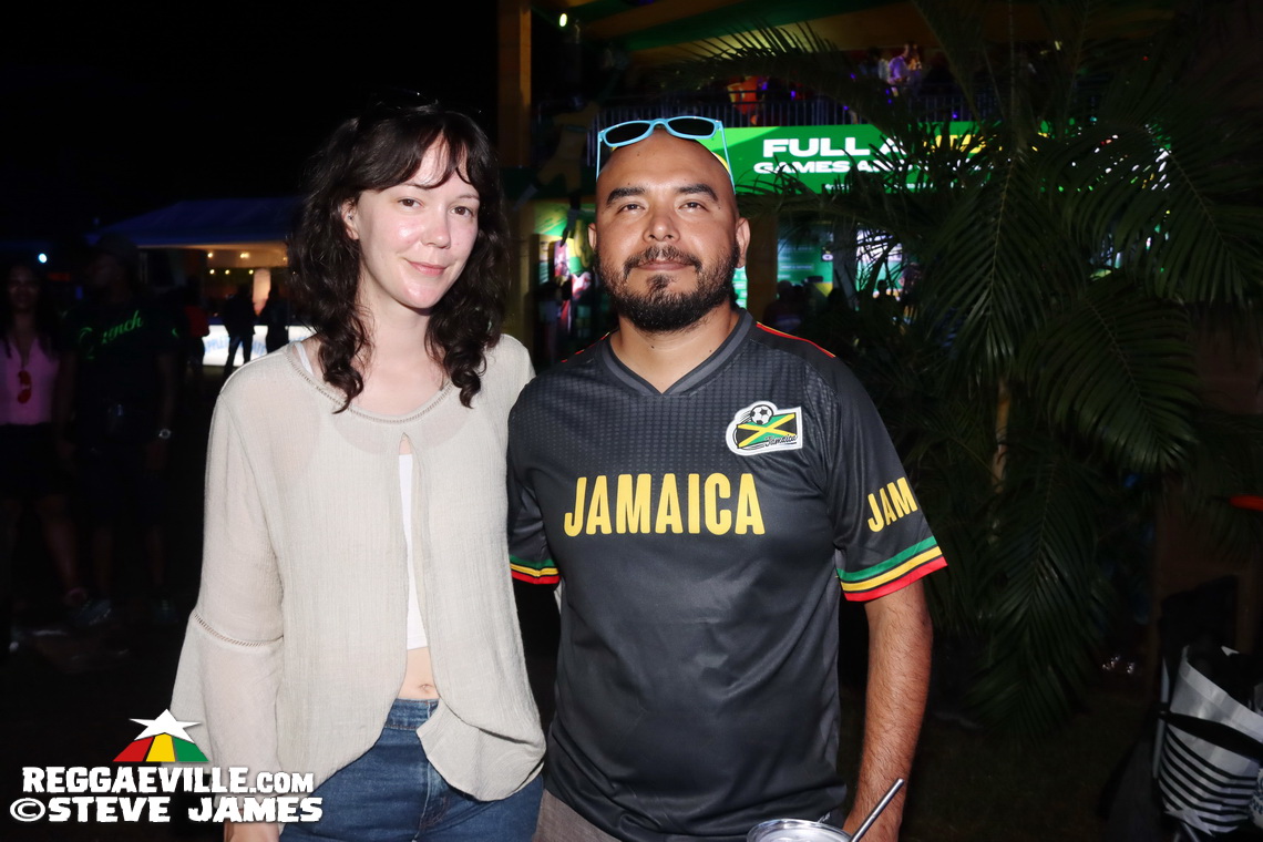 Beenie Man, Harry Toddler, Joby Jay, Iotosh, Royal Blu, Amanyea